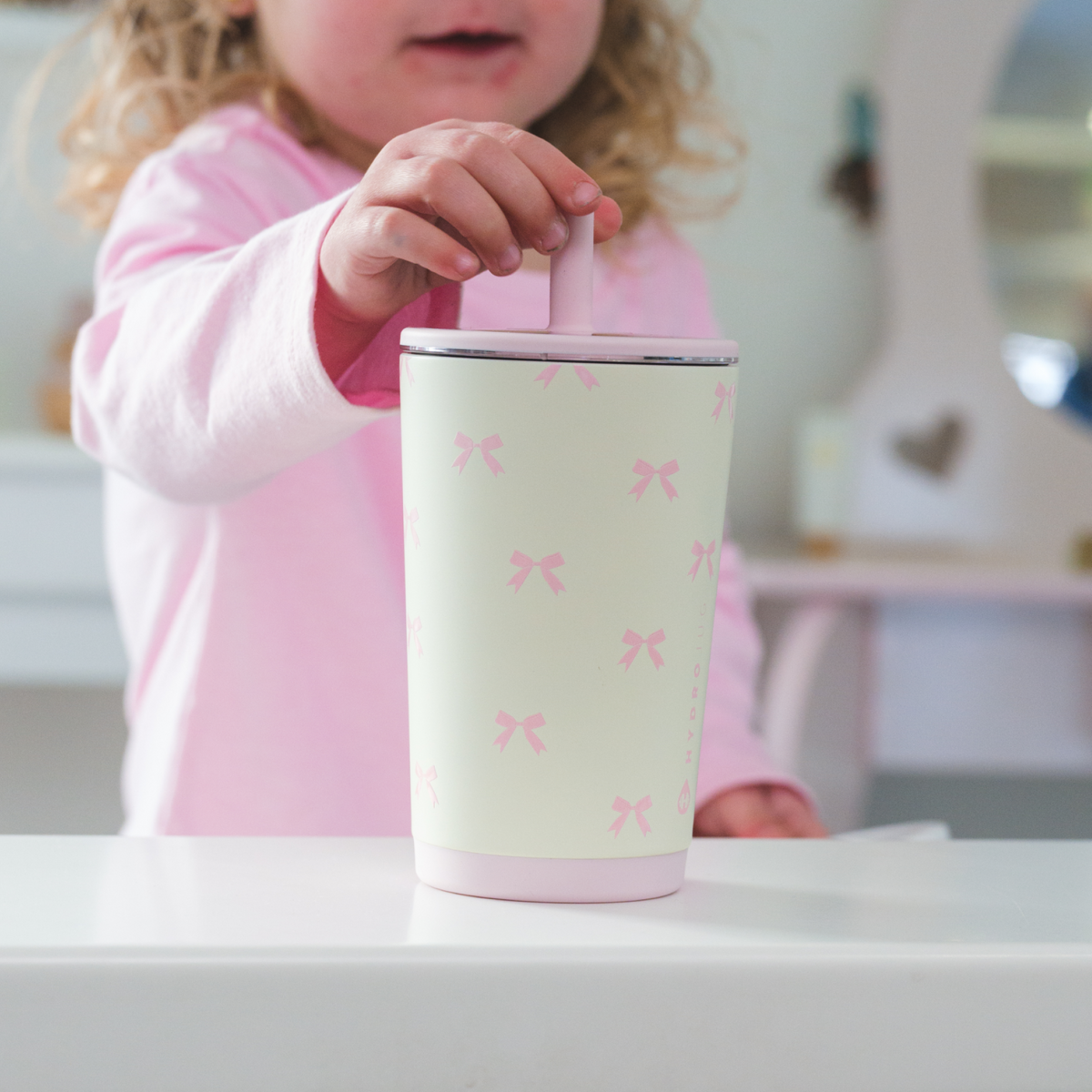 bows-14oz-415ml-t0 EverydayTumbler-Bows-WPI_1.png